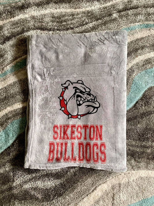 Sikeston Bulldogs Plush Blanket
